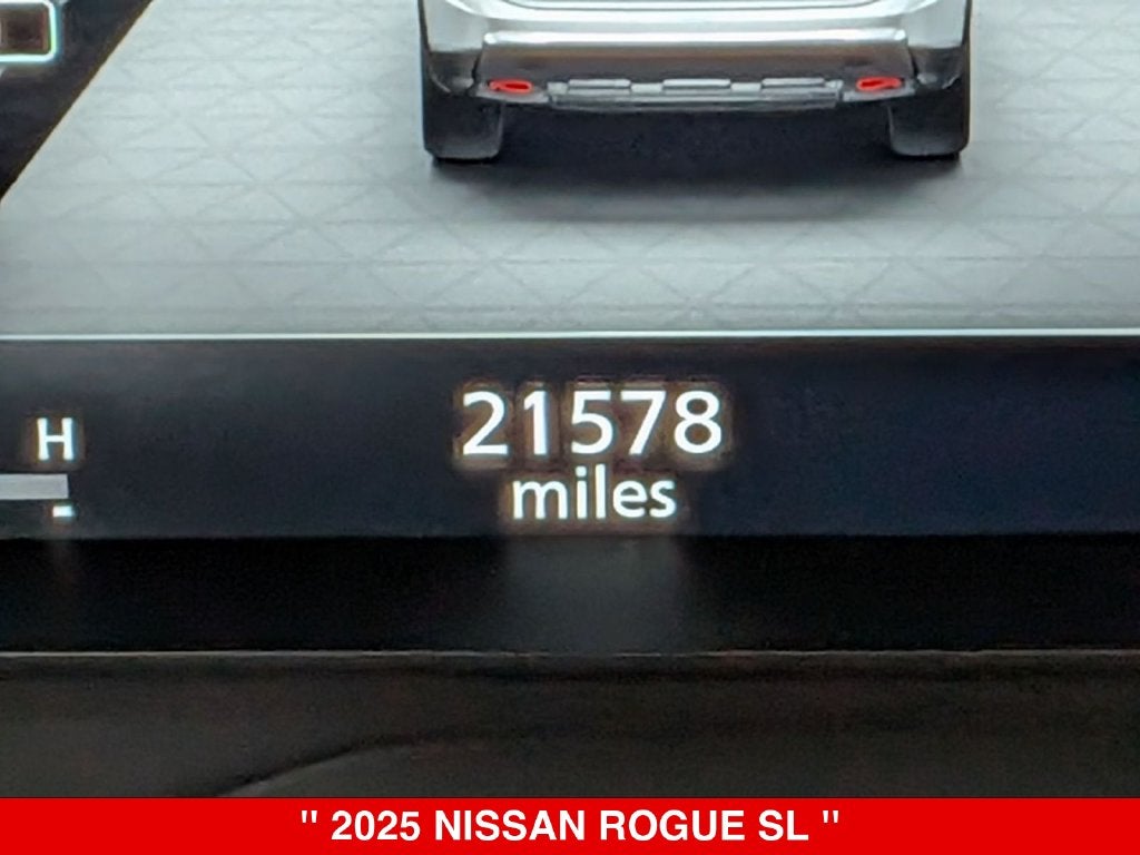 2025 Nissan Rogue SL