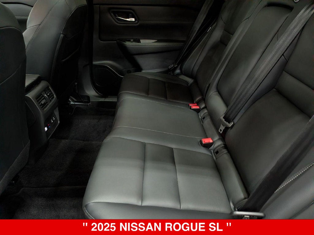 2025 Nissan Rogue SL