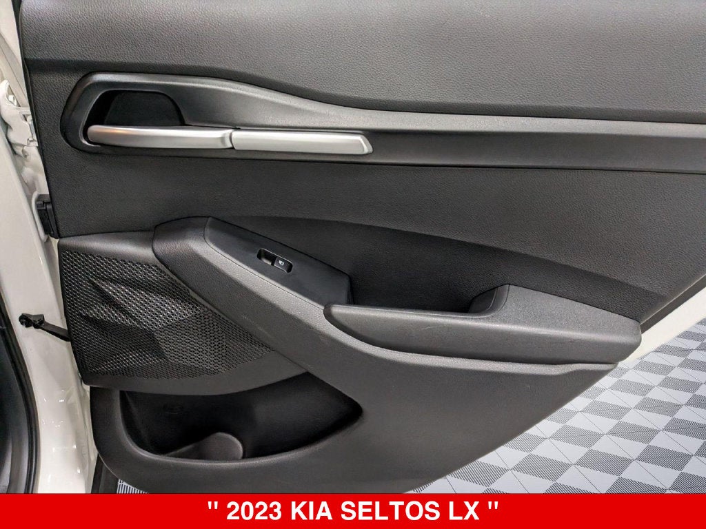 2023 Kia Seltos LX