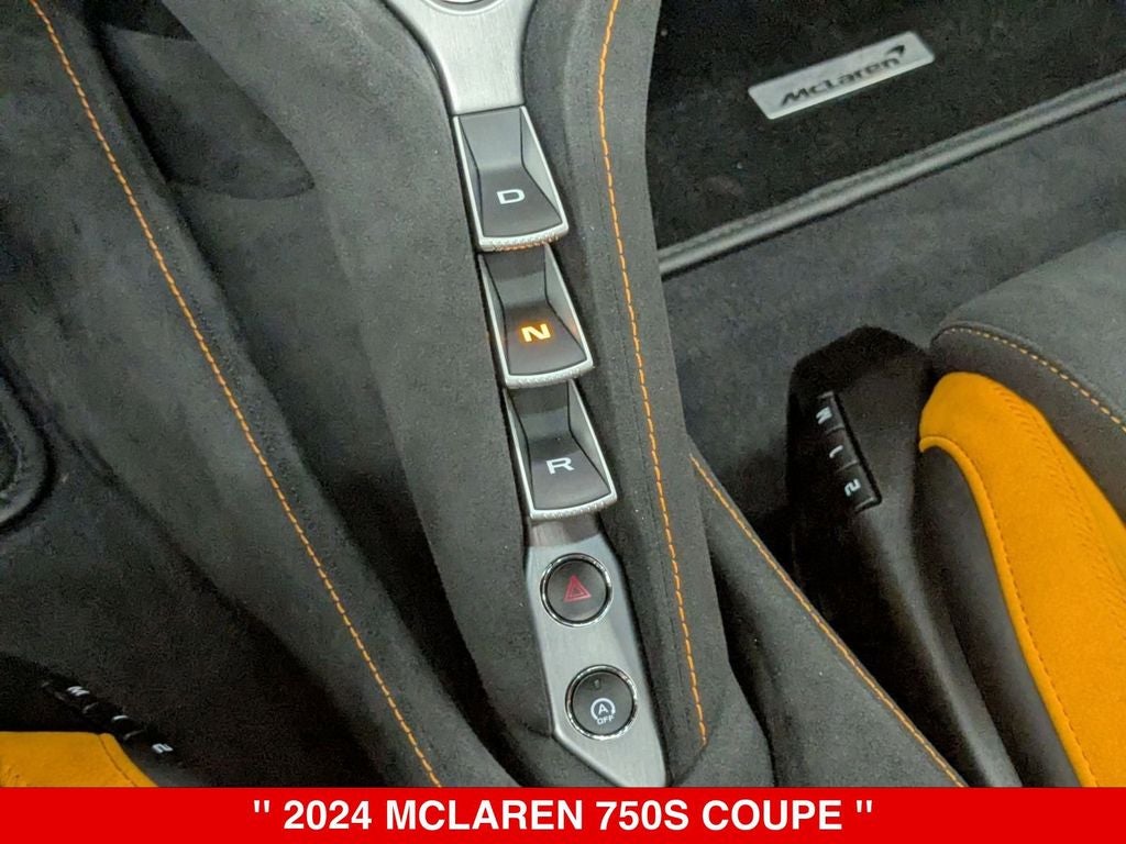 2024 McLaren 750S Coupe