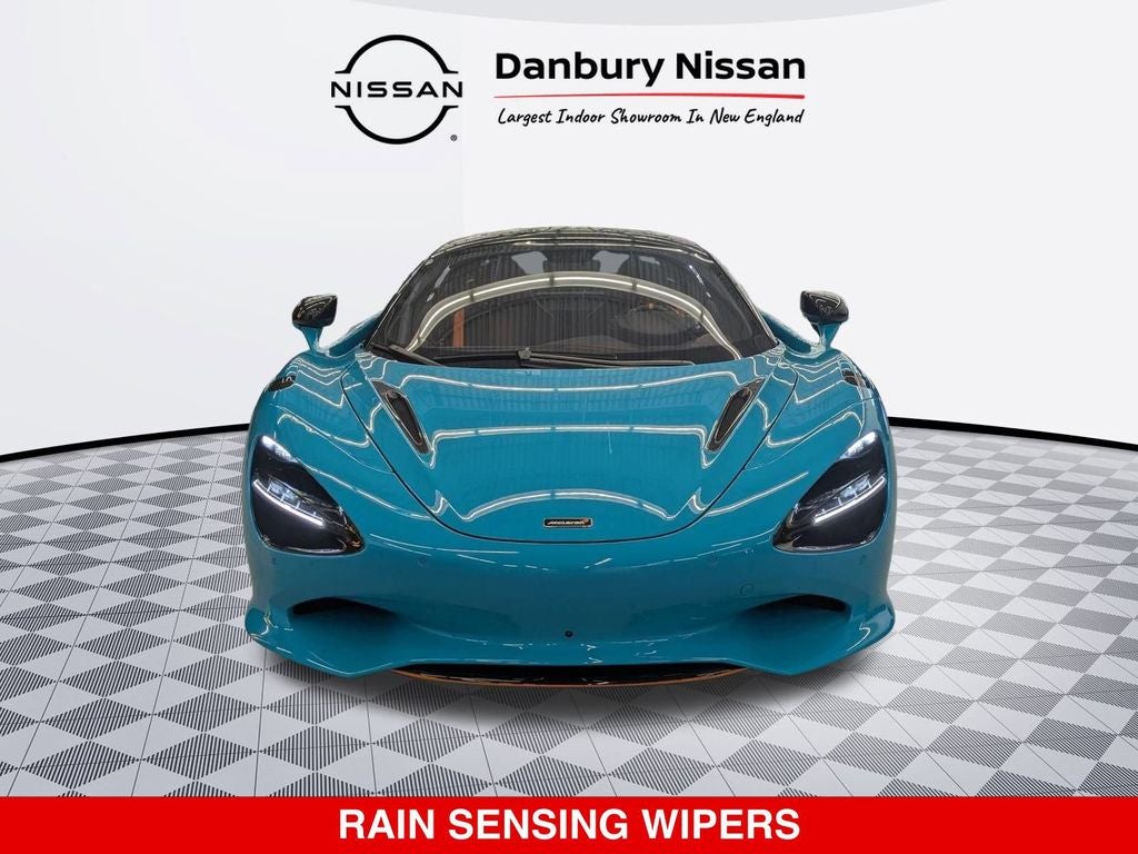 2024 McLaren 750S Coupe