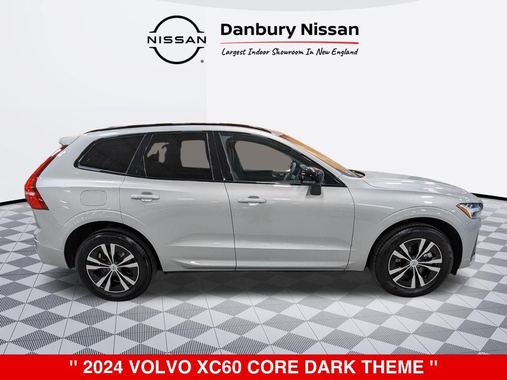 2024 Volvo XC60 B5 Core Dark Theme