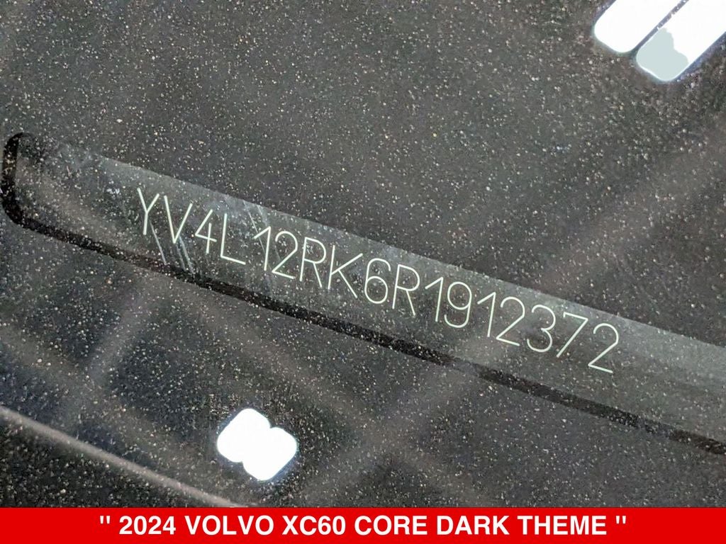 2024 Volvo XC60 B5 Core Dark Theme