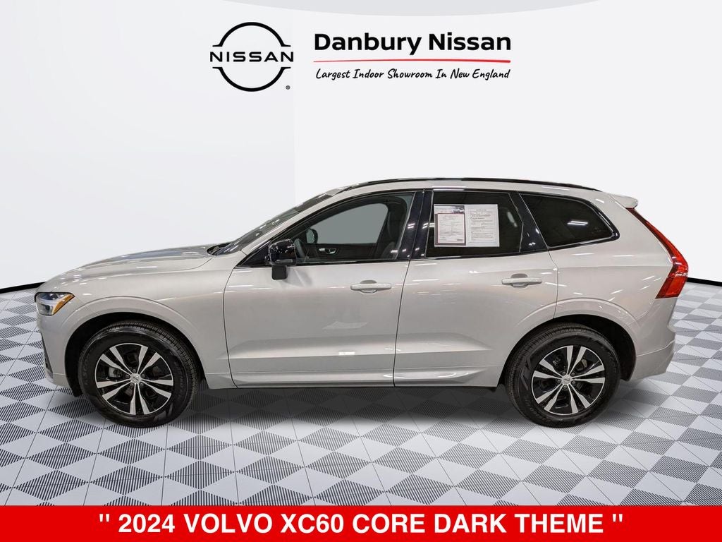 2024 Volvo XC60 B5 Core Dark Theme