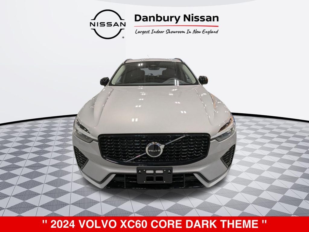2024 Volvo XC60 B5 Core Dark Theme