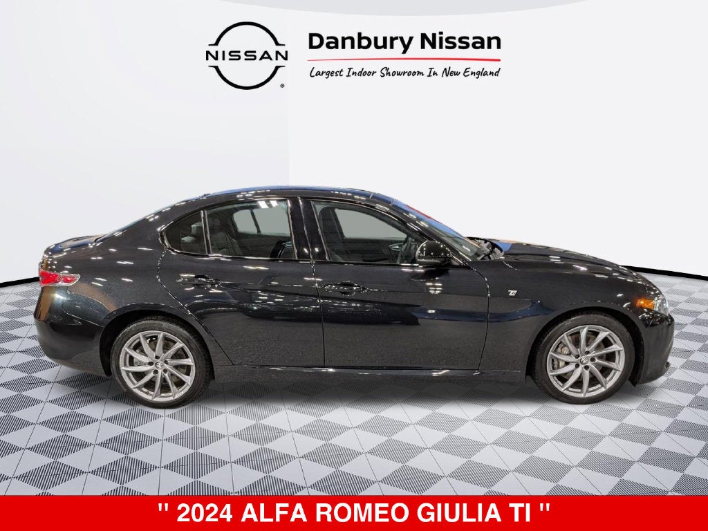 2024 Alfa Romeo Giulia Ti