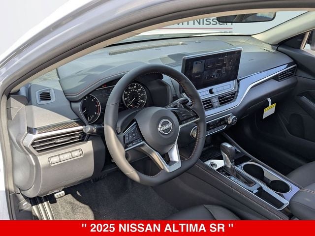 2025 Nissan Altima SR