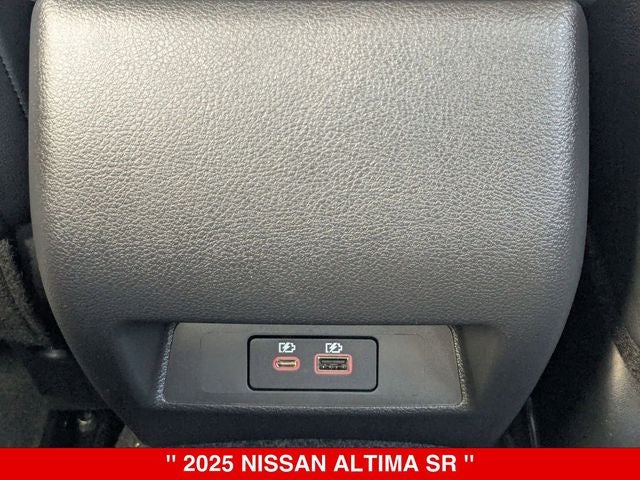 2025 Nissan Altima SR