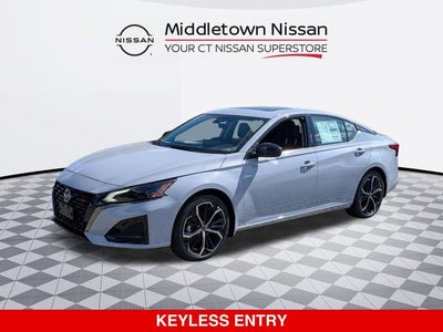 2025 Nissan Altima SR