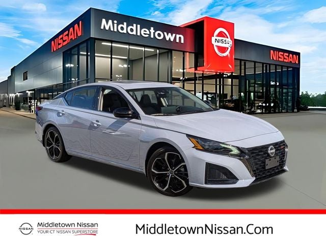 2025 Nissan Altima SR