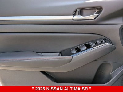 2025 Nissan Altima SR