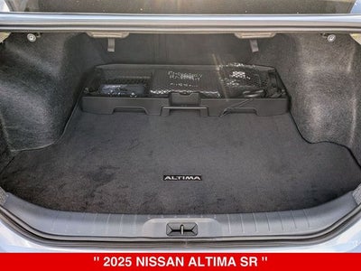 2025 Nissan Altima SR