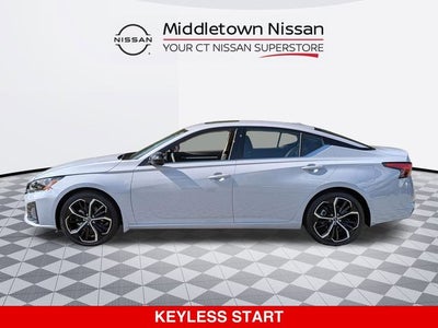 2025 Nissan Altima SR