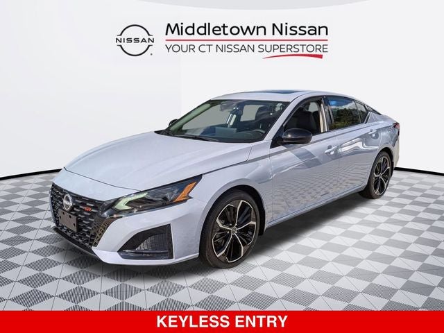 2025 Nissan Altima SR