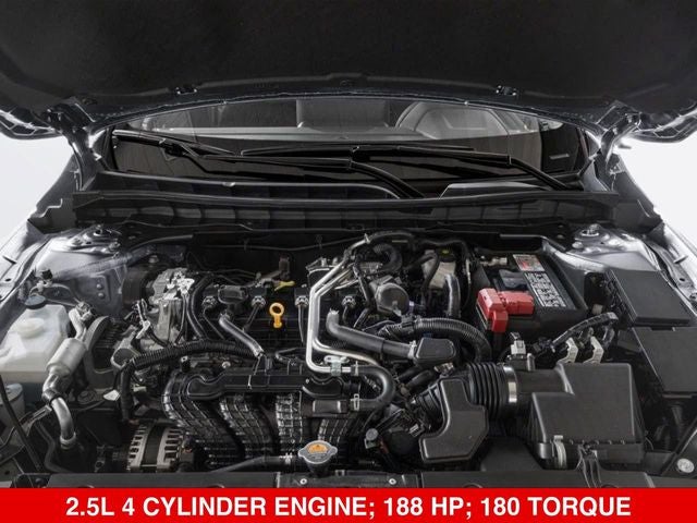 2025 Nissan Altima 2.5 SR