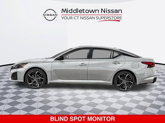 2025 Nissan Altima SR