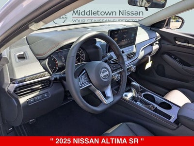 2025 Nissan Altima SR