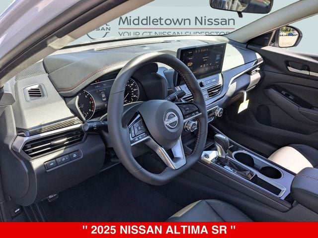 2025 Nissan Altima SR