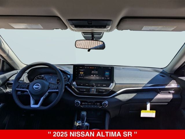 2025 Nissan Altima SR