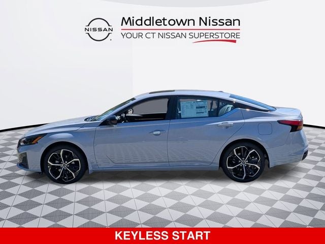 2025 Nissan Altima SR