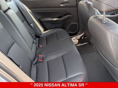 2025 Nissan Altima SR