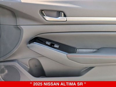 2025 Nissan Altima SR
