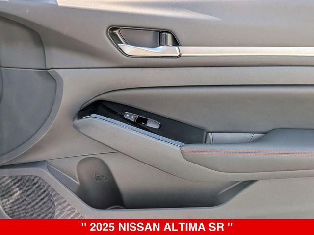 2025 Nissan Altima SR