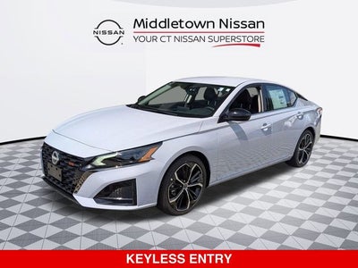 2025 Nissan Altima SR