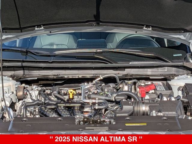 2025 Nissan Altima SR