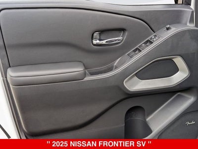 2025 Nissan Frontier Crew Cab SV