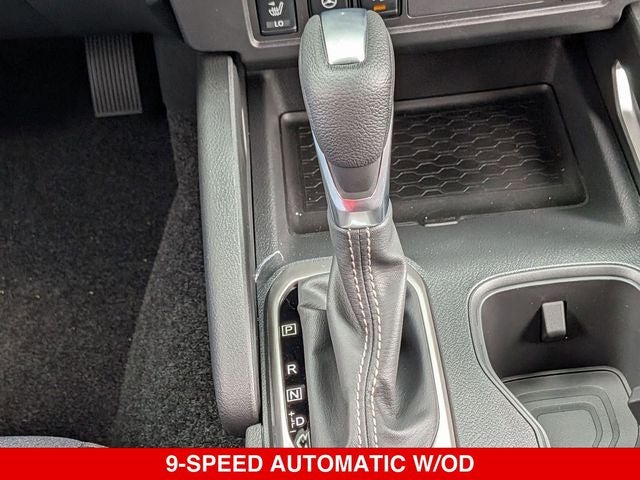 2025 Nissan Frontier Crew Cab SV