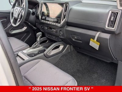 2025 Nissan Frontier Crew Cab SV