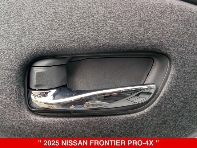 2025 Nissan Frontier Crew Cab PRO-4X® Long Bed