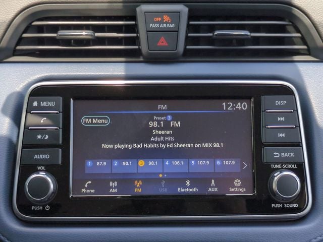 2025 Nissan Versa SV