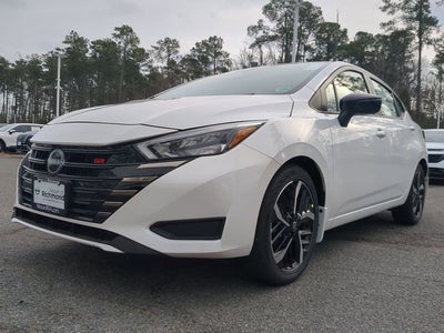 2025 Nissan Versa 1.6 SR