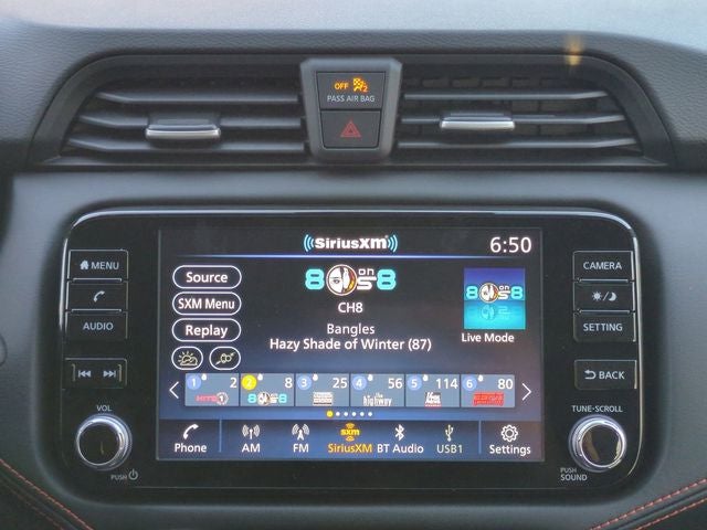 2025 Nissan Versa 1.6 SR