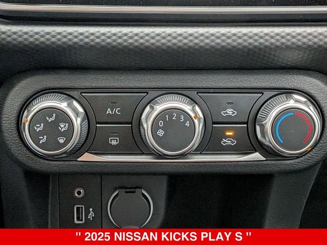 2025 Nissan Kicks Play S