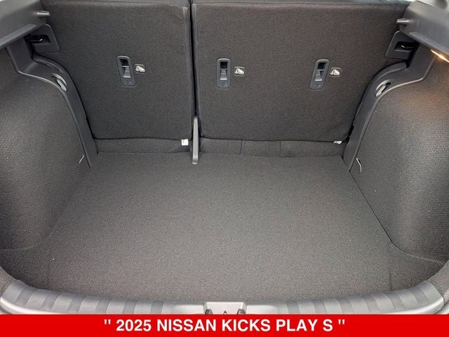 2025 Nissan Kicks Play S