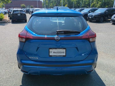 2025 Nissan Kicks Play S