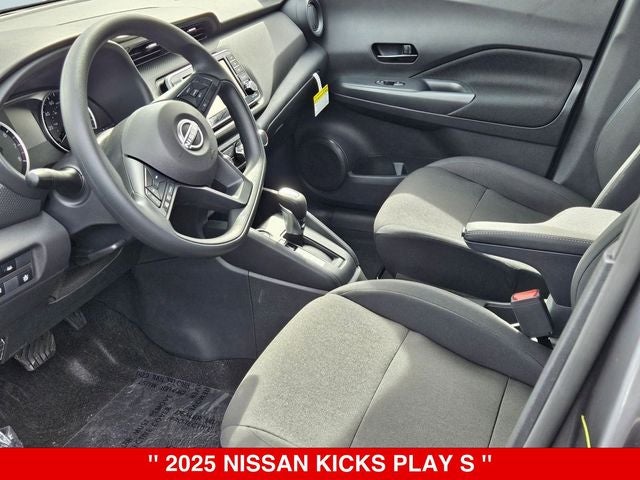 2025 Nissan Kicks Play S
