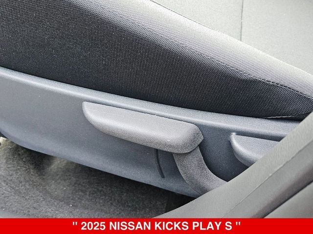 2025 Nissan Kicks Play S