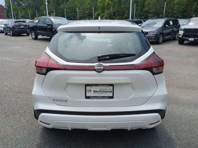 2025 Nissan Kicks Play S