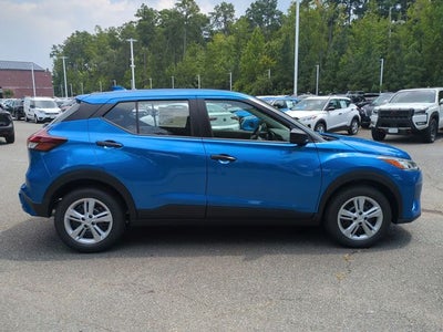2025 Nissan Kicks Play S