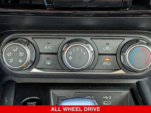 2025 Nissan Kicks SV AWD NISSAN VERIFIED