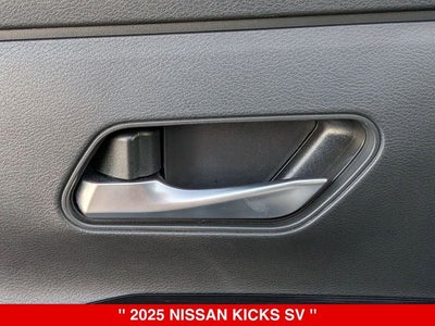2025 Nissan Kicks SV