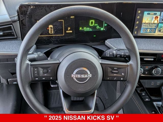 2025 Nissan Kicks SV