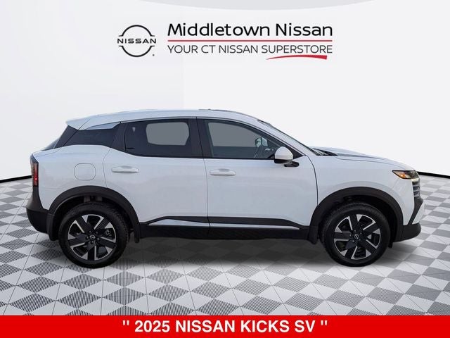 2025 Nissan Kicks SV