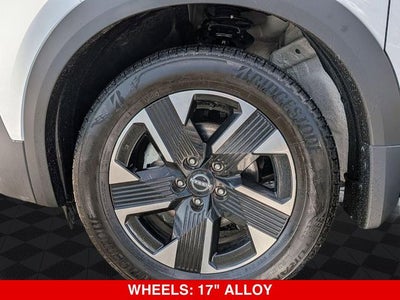 2025 Nissan Kicks SV