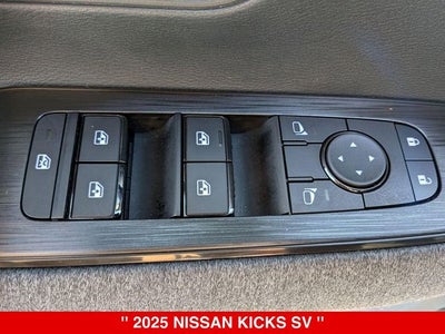 2025 Nissan Kicks SV