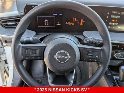 2025 Nissan Kicks SV